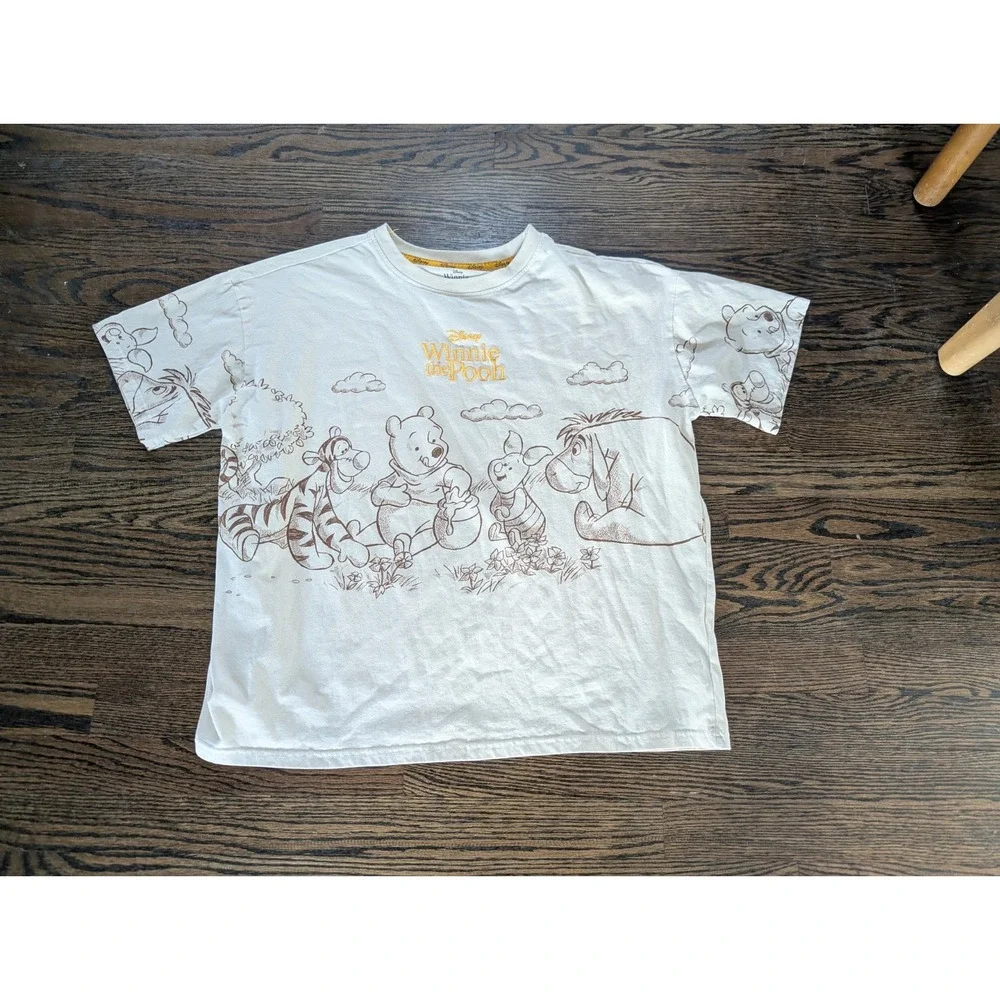 Women's Winnie The Pooh Size XL T Shirt Top Disney Beige Piglet Tigger Eeyore